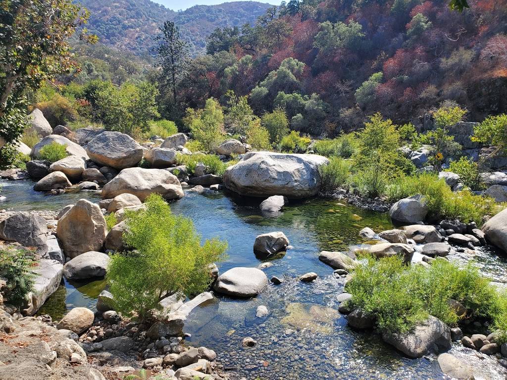 The Gateway Restaurant & Lodge | restaurant | 45978 Sierra Dr, Three Rivers, CA 93271, USA | 5595614133 OR +1 559-561-4133