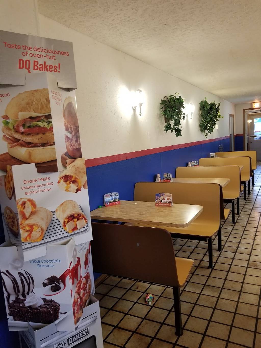Dairy Queen | restaurant | 1521 Marinette Ave, Marinette, WI 54143, USA | 7157322632 OR +1 715-732-2632