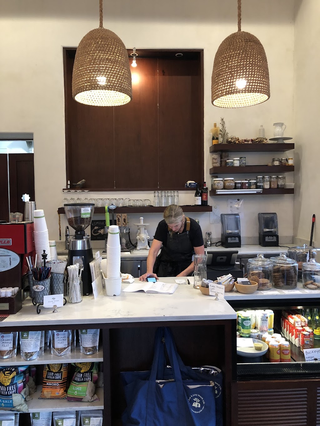 Raw & Juicy | restaurant | 147 West La Garza Lane, Alys Beach, FL 32461, USA | 8509090230 OR +1 850-909-0230