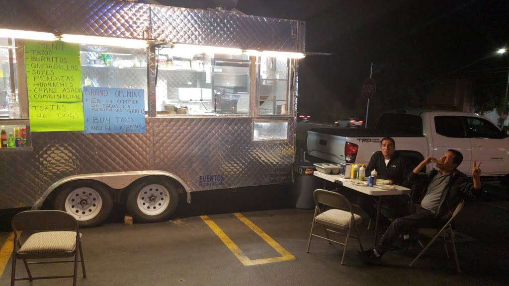Angels Tacos Truck | restaurant | 2055 Reseda Blvd, Northridge, CA 91324, USA | 8182134166 OR +1 818-213-4166