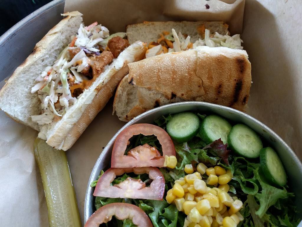 Poorboys Cajun Kitchen | restaurant | 2605 Homestead Rd, Santa Clara, CA 95051, USA | 4086455286 OR +1 408-645-5286