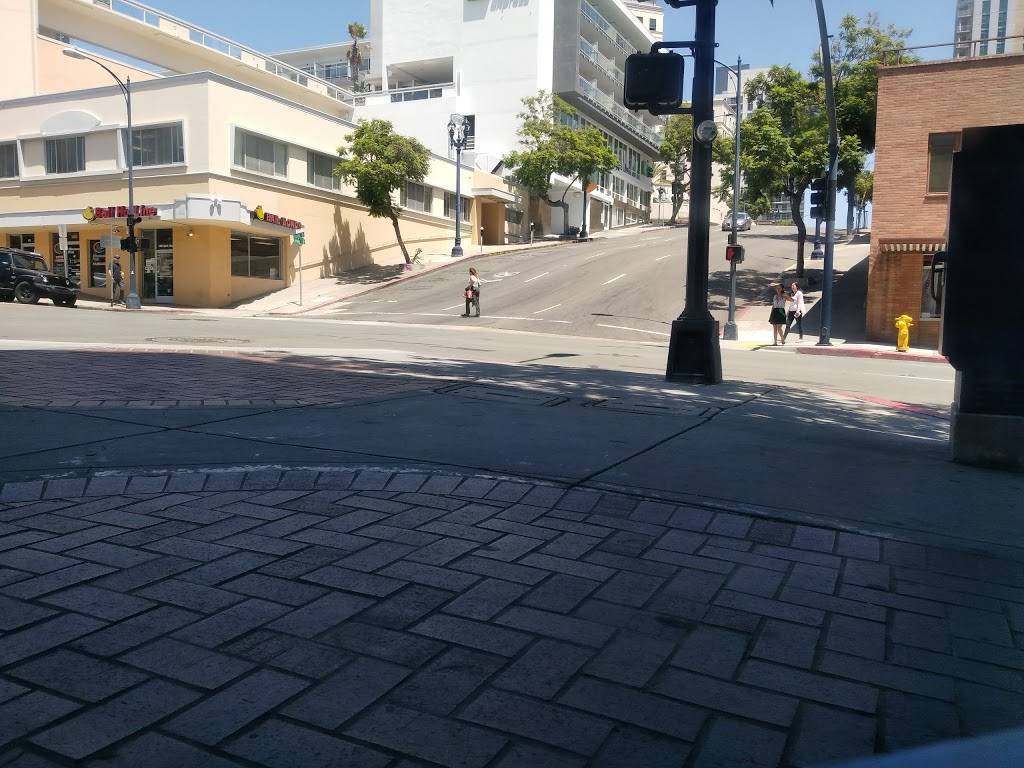 Dominos Pizza | meal delivery | 1350 Sixth Ave STE 185, San Diego, CA 92101, USA | 6192382323 OR +1 619-238-2323