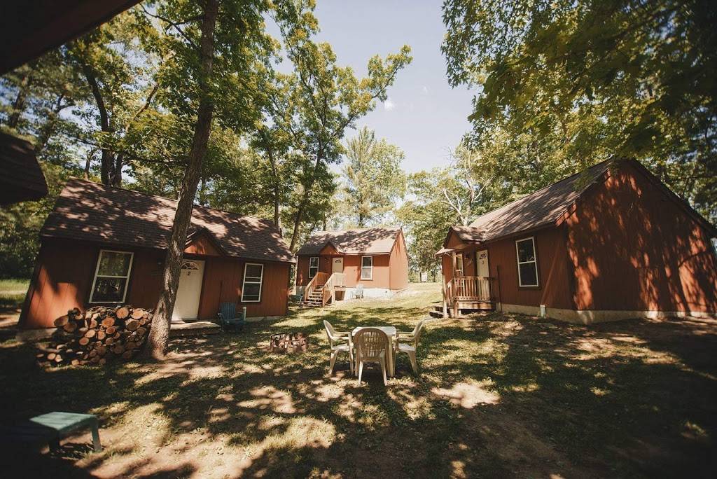 City Limits River Pub & Grill | restaurant | 422 County Rd N, Wisconsin Dells, WI 53965, USA | 6082534990 OR +1 608-253-4990