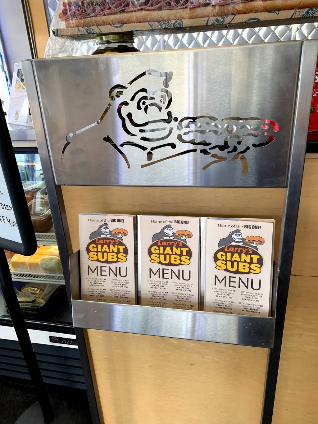 Larrys Giant Subs | meal takeaway | 657 3rd St N, Jacksonville Beach, FL 32250, USA | 9042479620 OR +1 904-247-9620