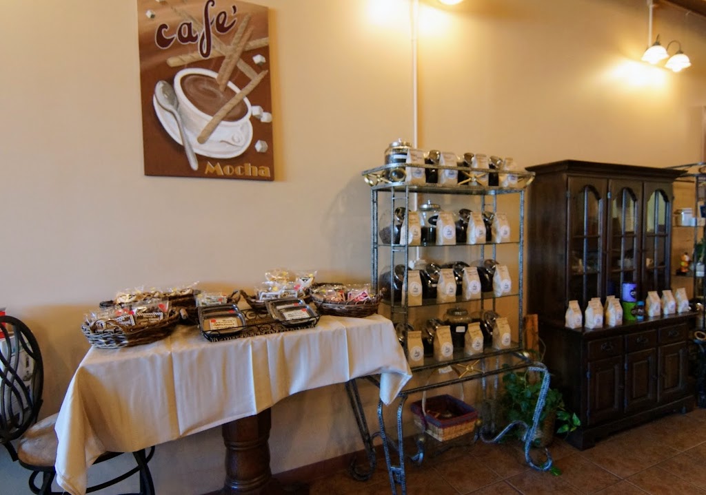 Tricias Espresso | cafe | 43 Abbitt St, Roxboro, NC 27573, USA | 3363300001 OR +1 336-330-0001