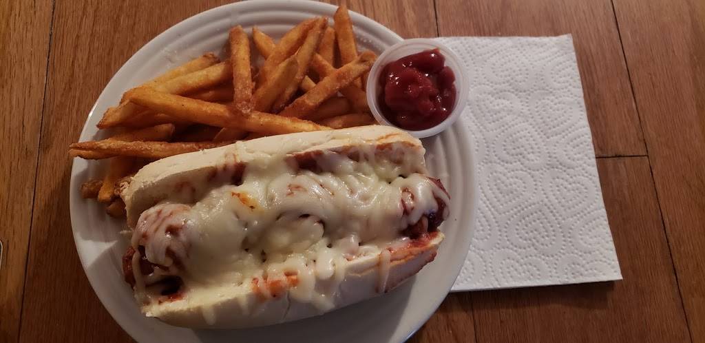 Reds Tavern Ft White | restaurant | 8725 SW Highway, US-27, Fort White, FL 32038, USA | 3523396978 OR +1 352-339-6978