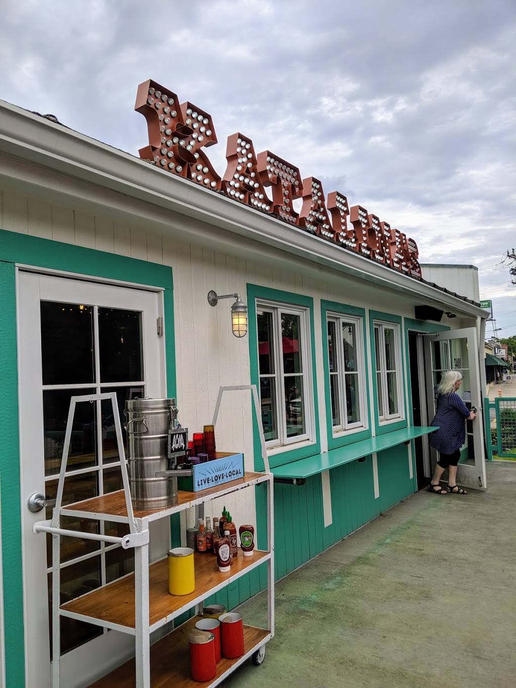 Katalinas, Too! | restaurant | 3481 N High St, Columbus, OH 43214, USA | 6146898896 OR +1 614-689-8896