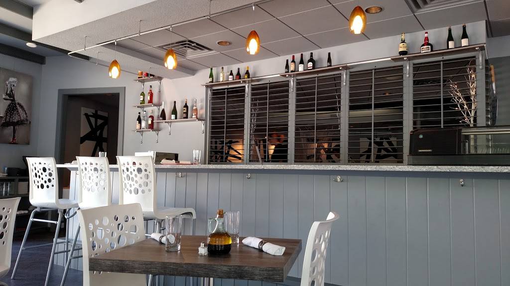 Lucas On Centre | restaurant | 614 Centre St, Fernandina Beach, FL 32034, USA | 9043109968 OR +1 904-310-9968