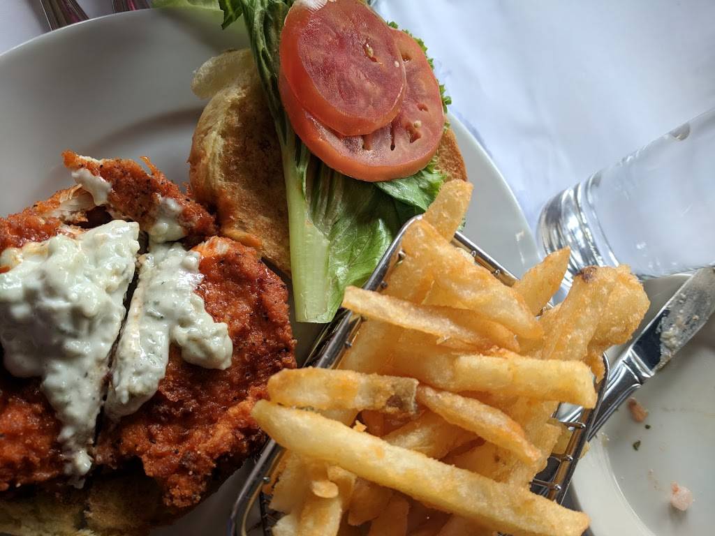 Joe Theismanns Restaurant | restaurant | 1800 Diagonal Rd A, Alexandria, VA 22314, USA | 7037390777 OR +1 703-739-0777