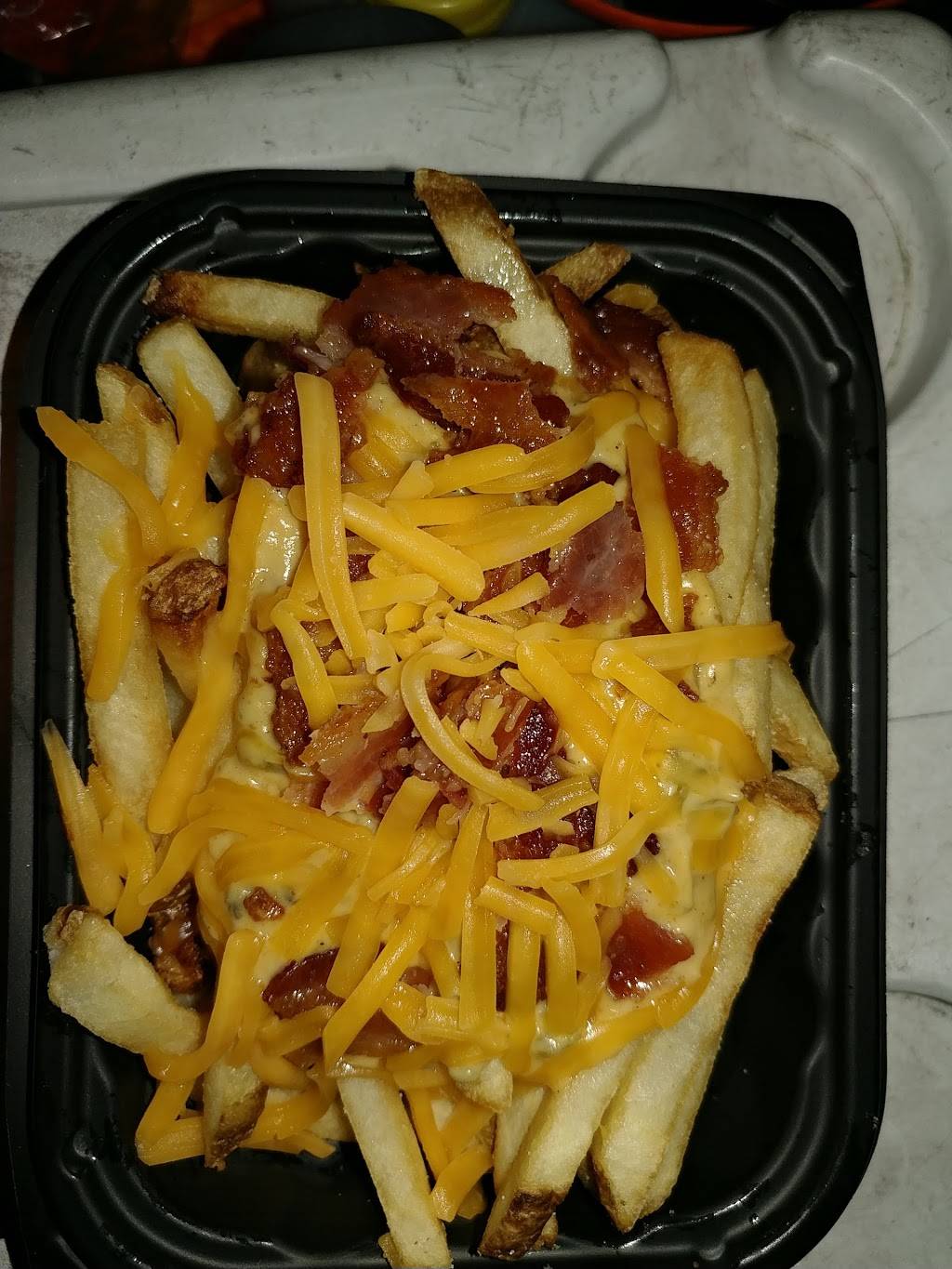 Wendys | restaurant | 1522 W Market St, Bloomington, IL 61701, USA | 3098293826 OR +1 309-829-3826