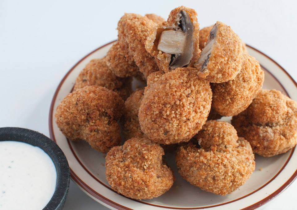 Buffalo Ranch Wings & Things | restaurant | 4315 E Shields Ave, Fresno, CA 93726, USA | 5593696495 OR +1 559-369-6495