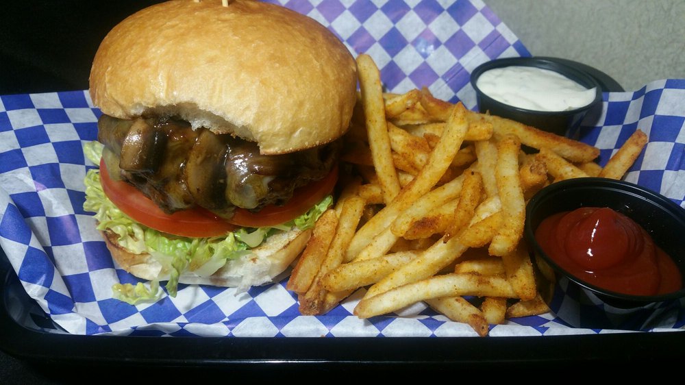 Cups | restaurant | 7892 Beach Blvd, Buena Park, CA 90620, USA | 7145221036 OR +1 714-522-1036