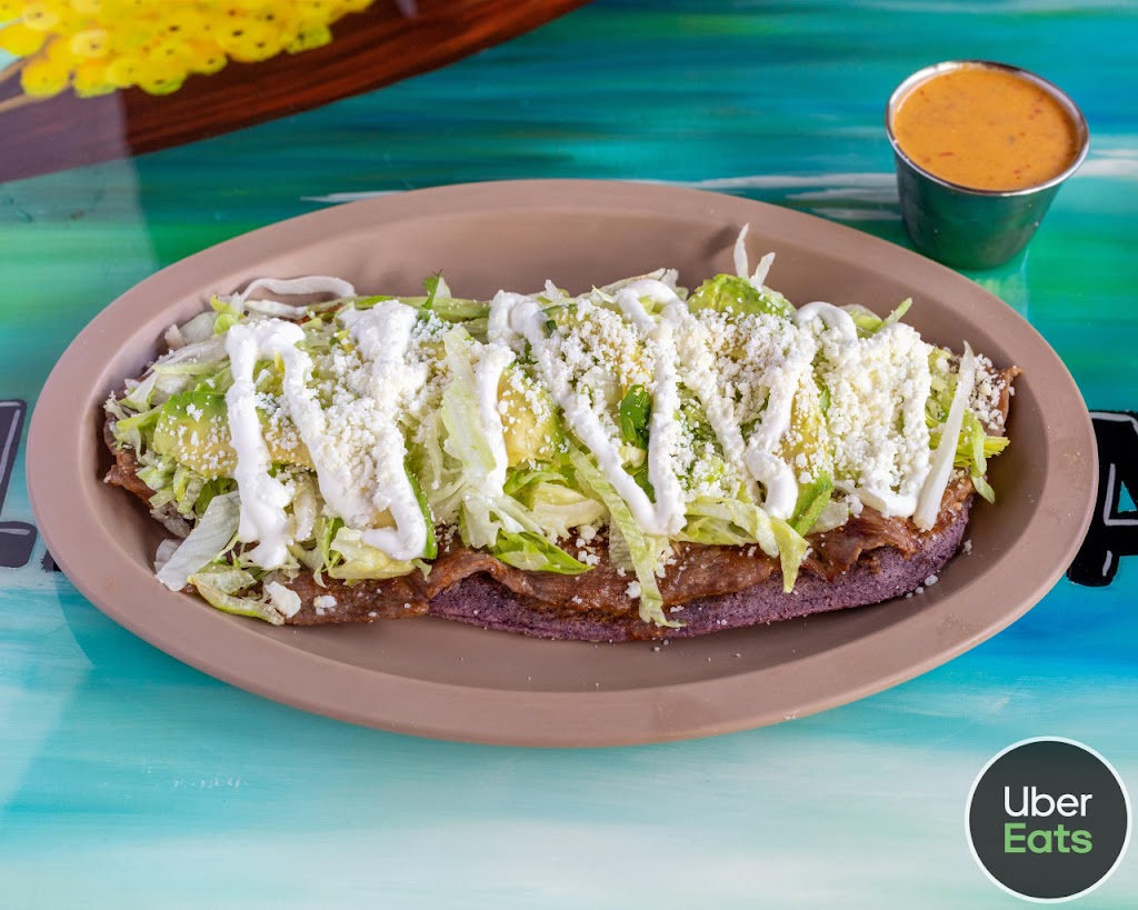 La Estrella Mexicana | restaurant | 2323 Ridge Ct, Lawrence, KS 66046, USA | 7858431595 OR +1 785-843-1595