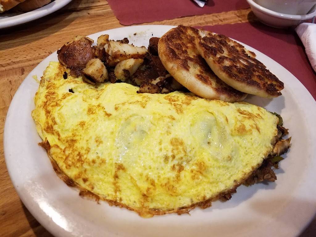 Jennifers Kitchen | restaurant | 574 Chicopee St, Chicopee, MA 01013, USA | 4135327758 OR +1 413-532-7758