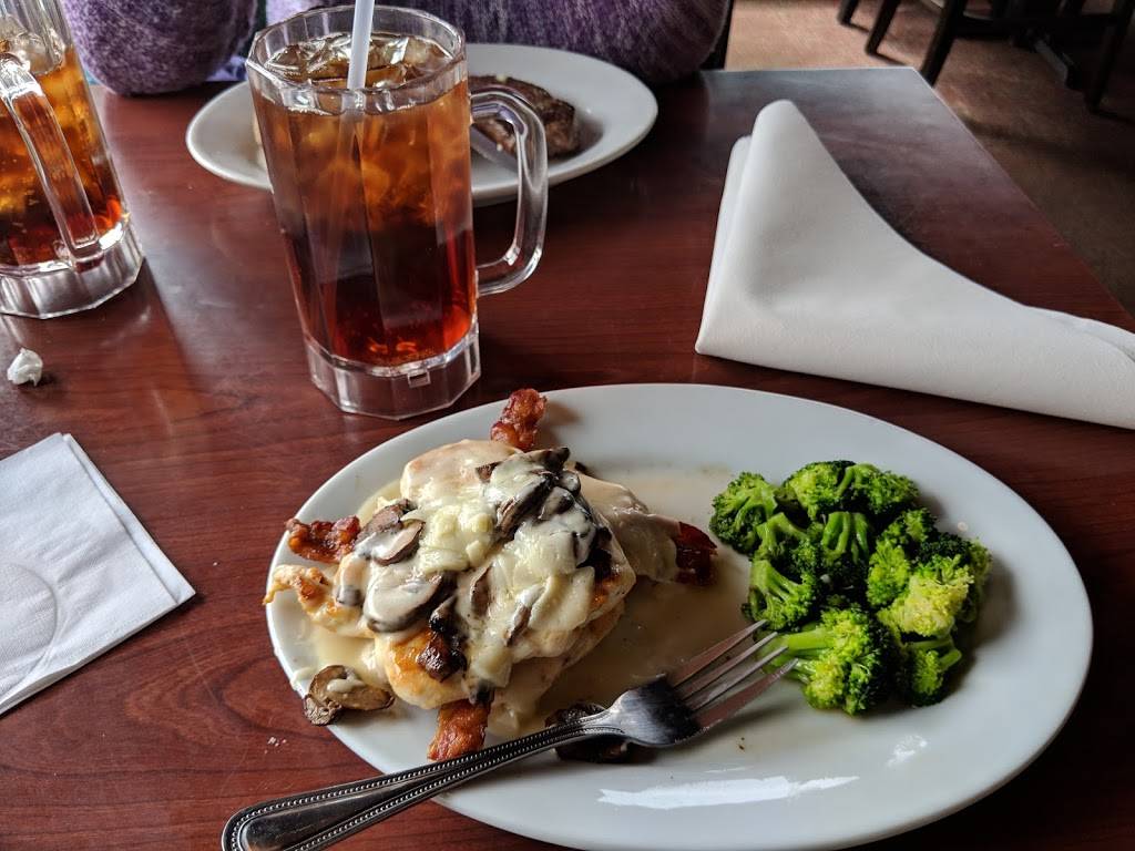 Ruby Tuesday | restaurant | 2250 Southgate Pkwy, Cambridge, OH 43725, USA | 7404397585 OR +1 740-439-7585