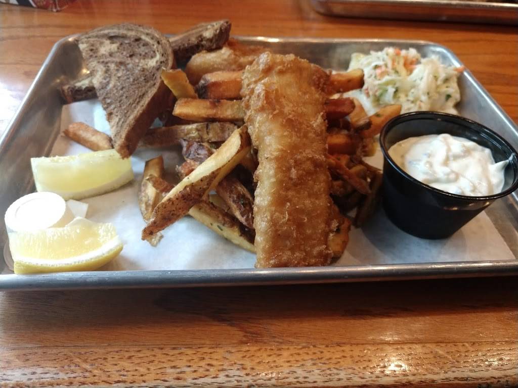 Wills Northwoods Inn | restaurant | 3030 N Racine Ave, Chicago, IL 60657, USA | 7735284400 OR +1 773-528-4400