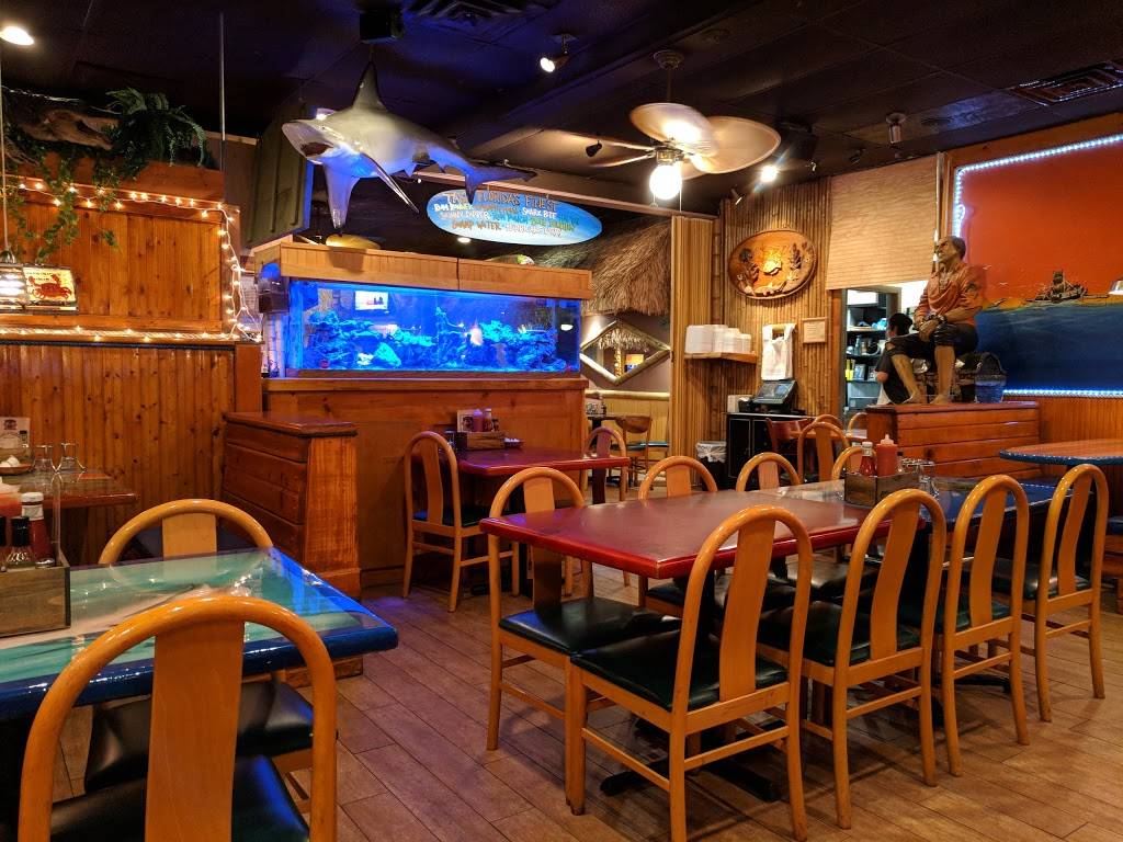 Floridas Seafood Bar & Grill | restaurant | 480 W Cocoa Beach Causeway, Cocoa Beach, FL 32931, USA | 3217840892 OR +1 321-784-0892