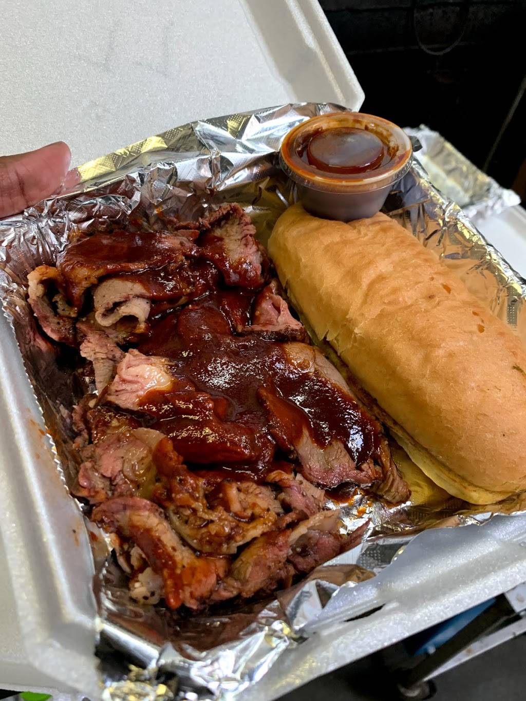 Its In the Sauce BBQ | restaurant | 1661 Pacific Ave Suite 12, Oxnard, CA 93033, USA | 8058151649 OR +1 805-815-1649