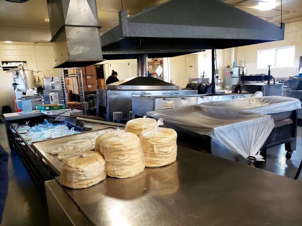 La Colonial Tortilla factory | restaurant | 212 N Copia St, El Paso, TX 79905, USA | 9155339691 OR +1 915-533-9691