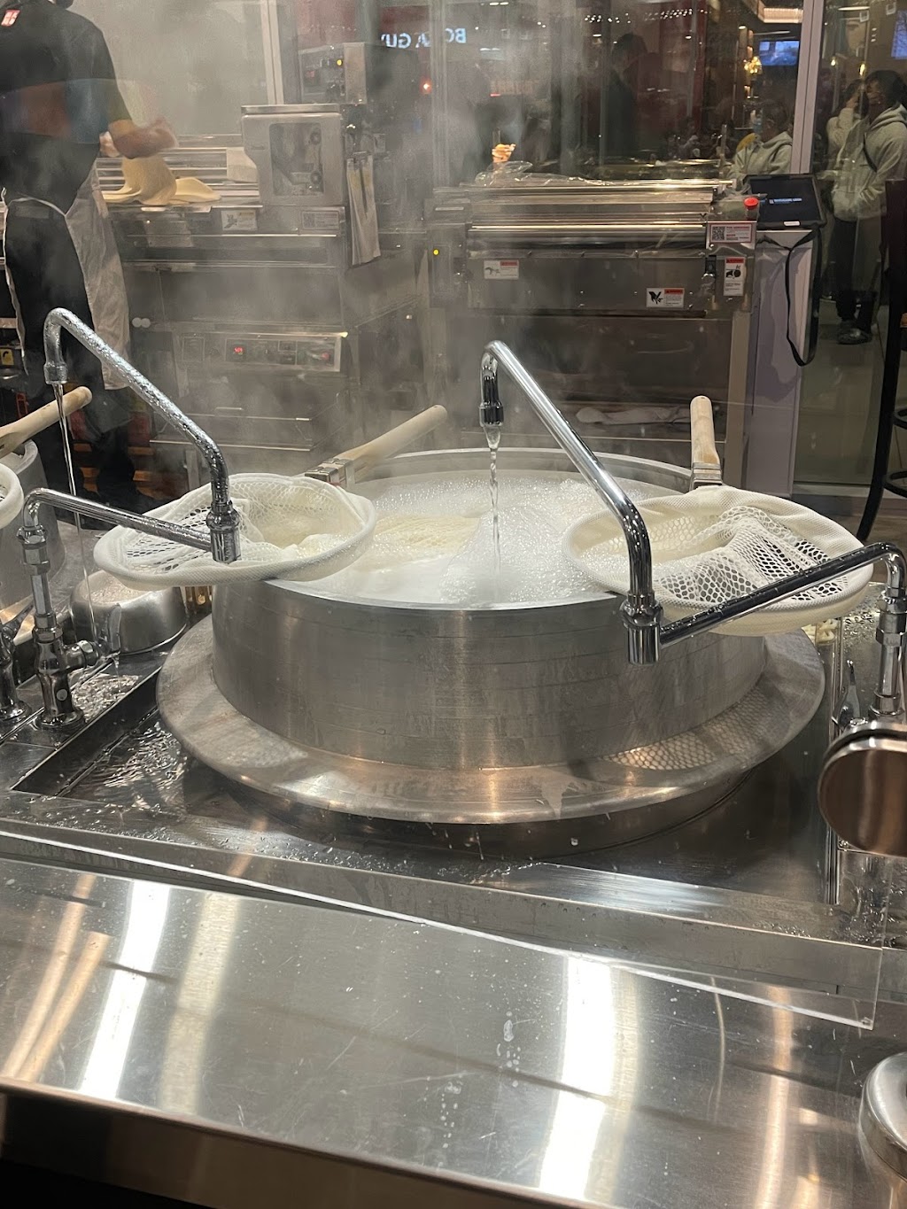 Marugame Udon | restaurant | 6000 Bollinger Canyon Rd Ste. 1200, San Ramon, CA 94583, USA | 9252303550 OR +1 925-230-3550