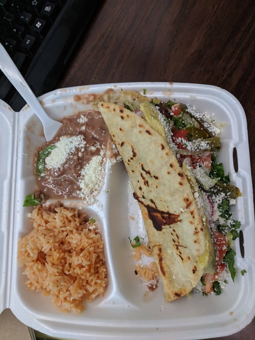 Taco Corner | restaurant | 804 S Main St, High Point, NC 27262, USA | 3368867301 OR +1 336-886-7301