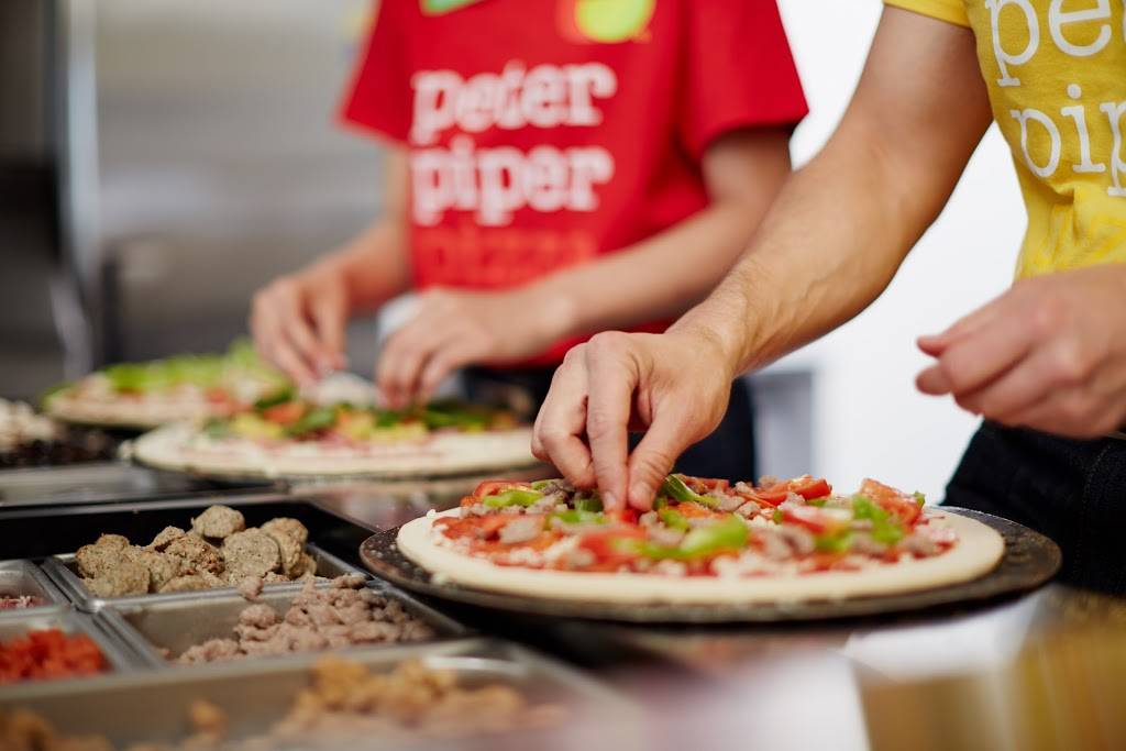 Peter Piper Pizza | meal takeaway | 119 N, Balboa Rd, El Paso, TX 79912, USA | 9155814423 OR +1 915-581-4423