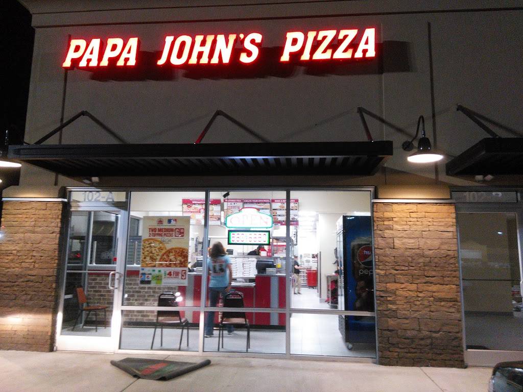 Papa Johns Pizza | restaurant | 102 River Oaks Dr, Tarboro, NC 27886, USA | 2525636650 OR +1 252-563-6650