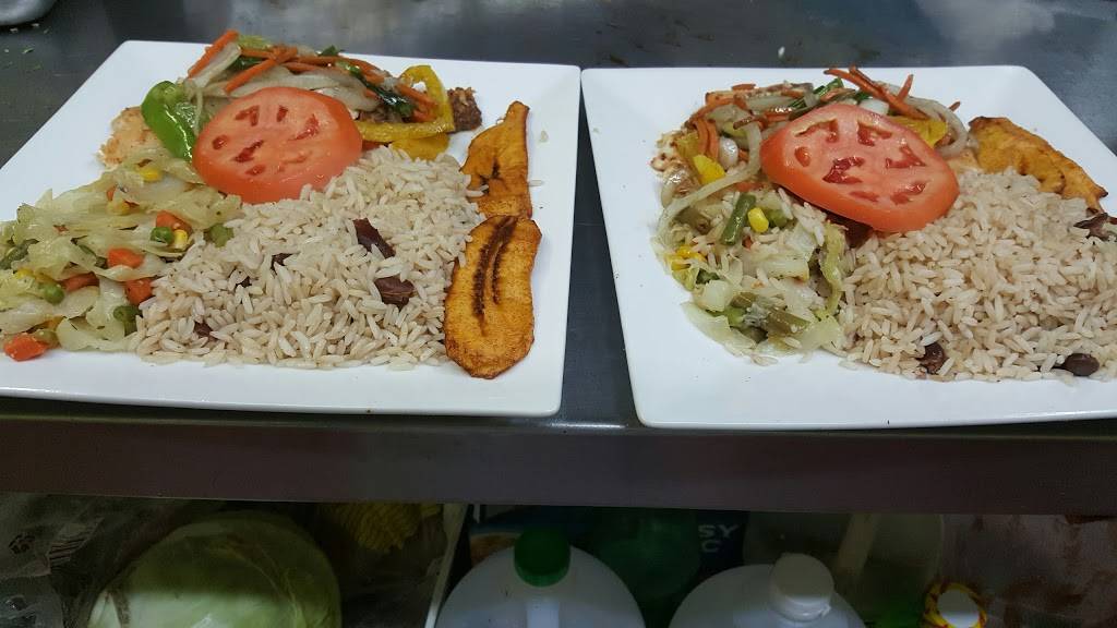 Caribbean Jerk & Grille. Food Court- Bld D. | restaurant | 5407 W Irlo Bronson Memorial Hwy, Kissimmee, FL 34746, USA | 4074651353 OR +1 407-465-1353