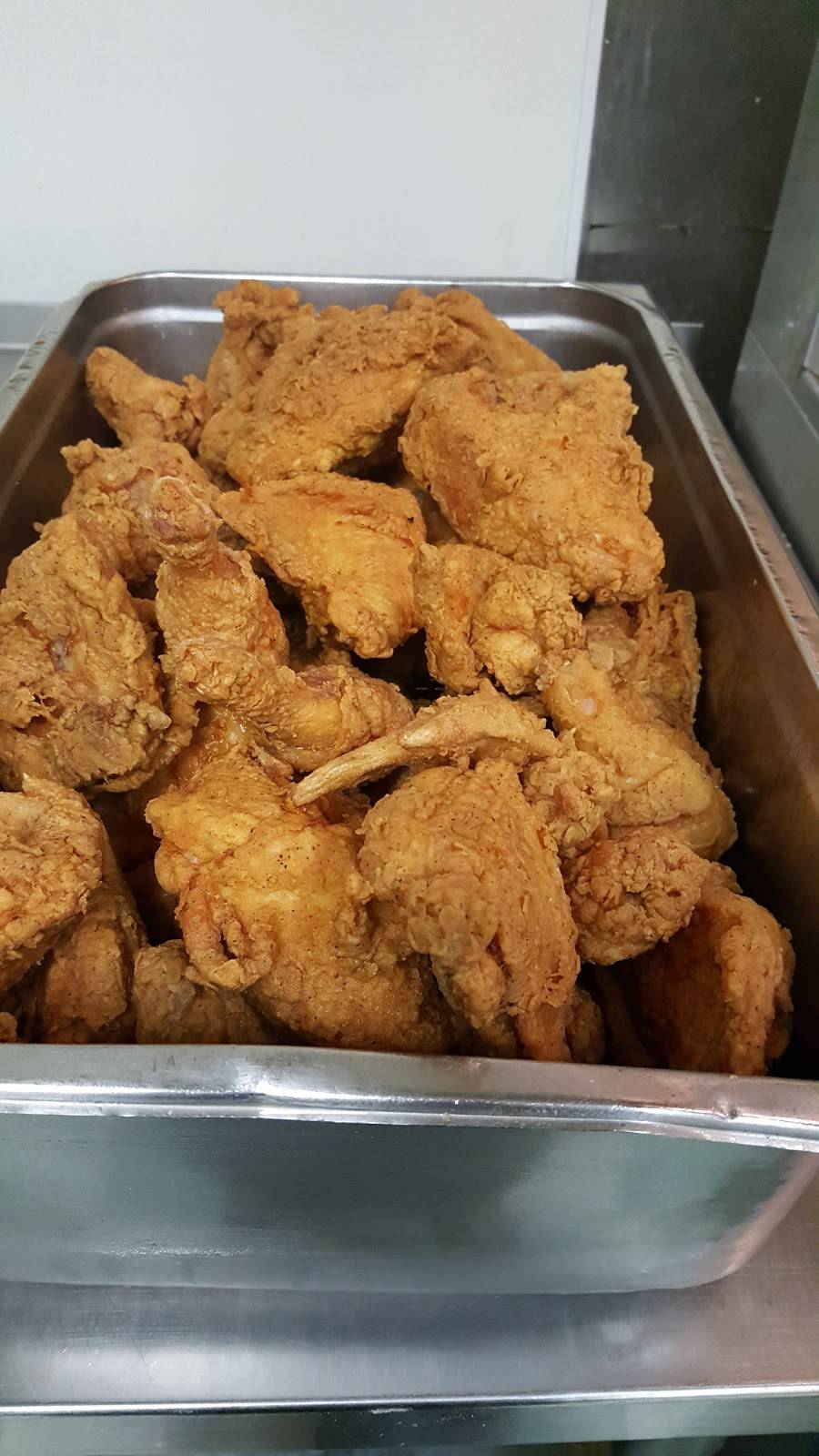 Krispy Krunchy Chicken | restaurant | 1475 Dover Rd, Clarksville, TN 37042, USA | 9312664101 OR +1 931-266-4101