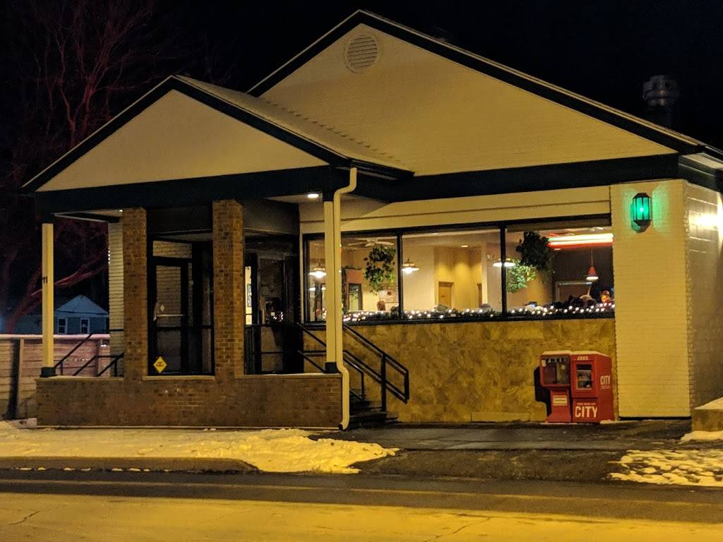 Brockport Diner | restaurant | 11 Erie St, Brockport, NY 14420, USA | 5856374060 OR +1 585-637-4060