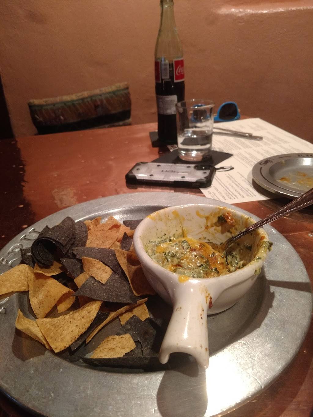 Dicks Hideaway | restaurant | 6008 N 16th St, Phoenix, AZ 85016, USA | 6022411881 OR +1 602-241-1881