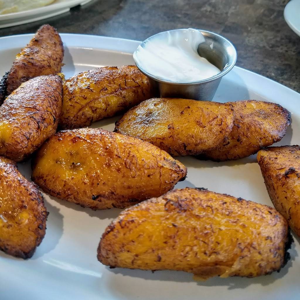 El Salvadoreño | restaurant | 9860 W 87th St, Overland Park, KS 66212, USA | 9132177233 OR +1 913-217-7233