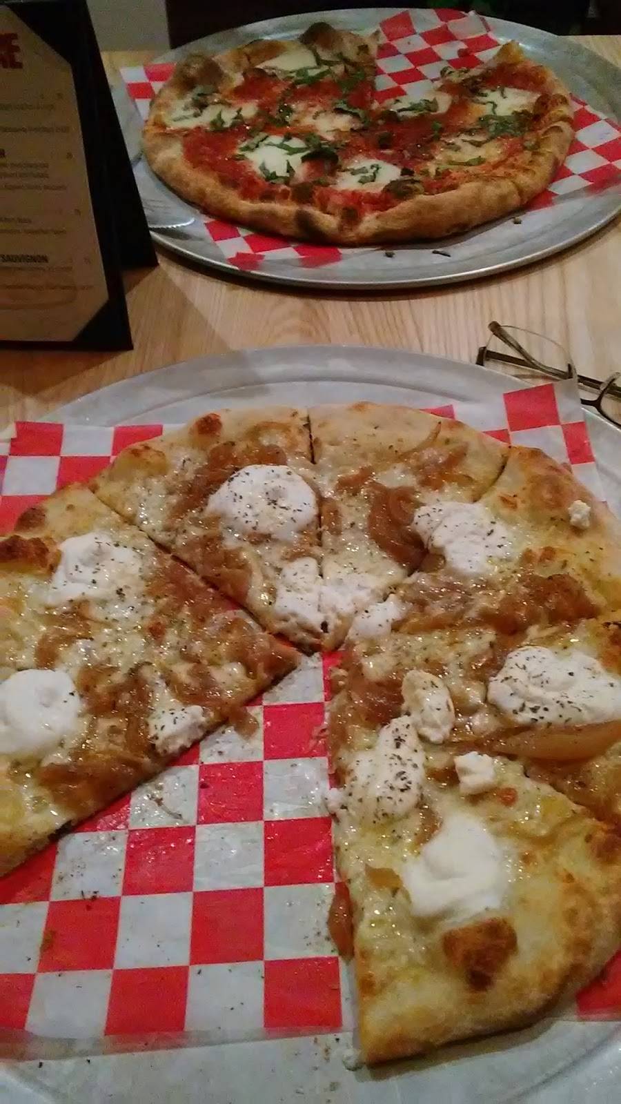 la Pizza di Forno | restaurant | 109 Merrimack St, Haverhill, MA 01830, USA | 9786413866 OR +1 978-641-3866