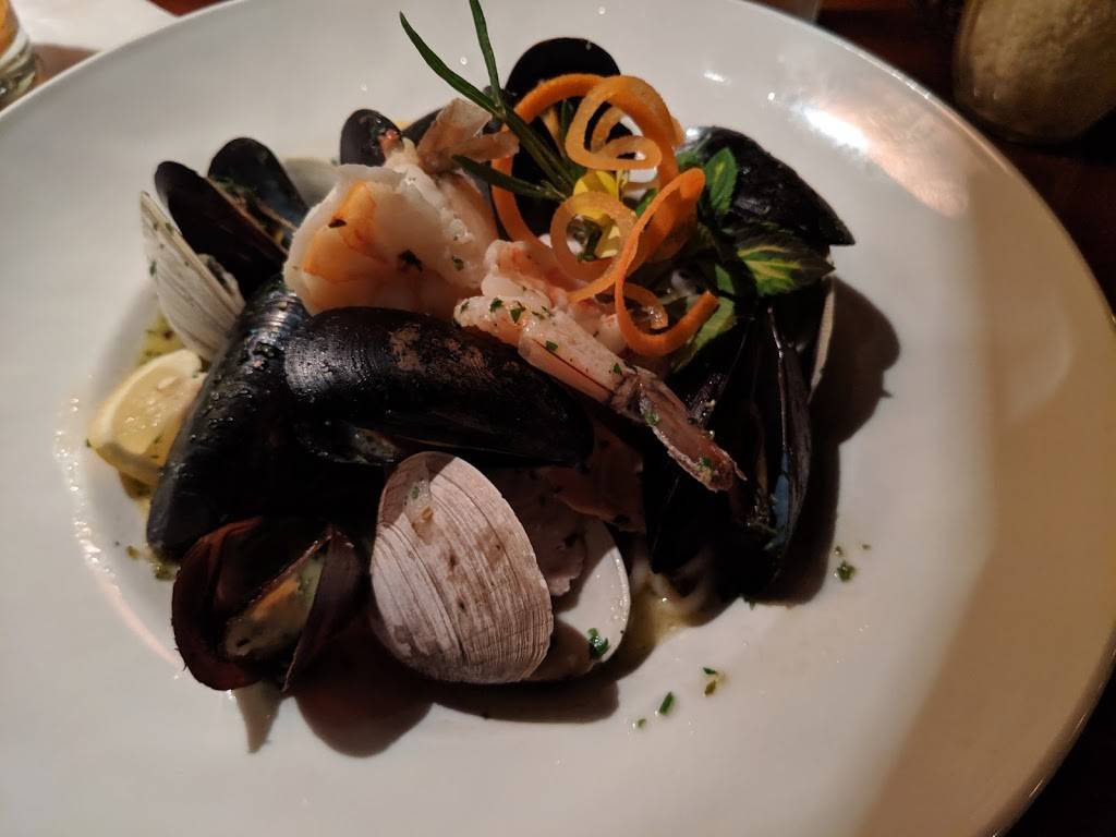 Front Street Restaurant | restaurant | 230 Commercial St, Provincetown, MA 02657, USA | 5084879715 OR +1 508-487-9715