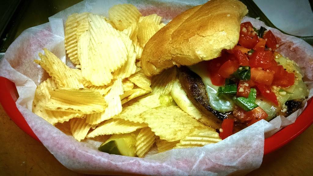 Old Mill Winery | restaurant | 403 S Broadway, Geneva, OH 44041, USA | 4404665560 OR +1 440-466-5560