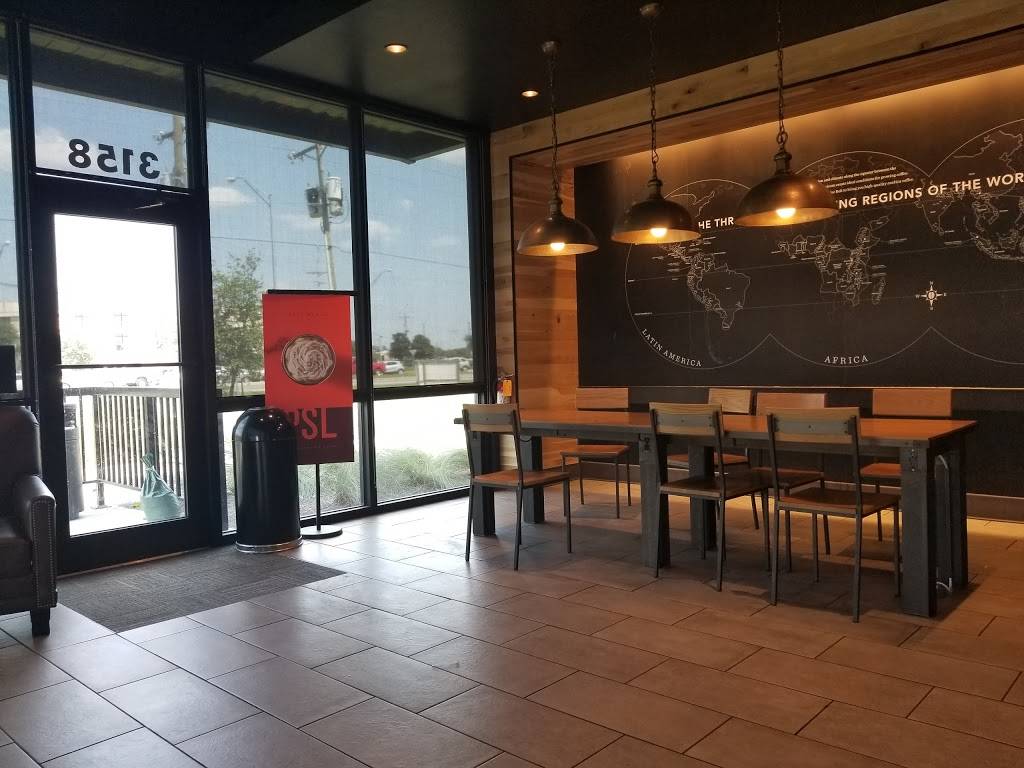 Starbucks | cafe | 3158 Bienville Blvd, Ocean Springs, MS 39564, USA | 2283553386 OR +1 228-355-3386