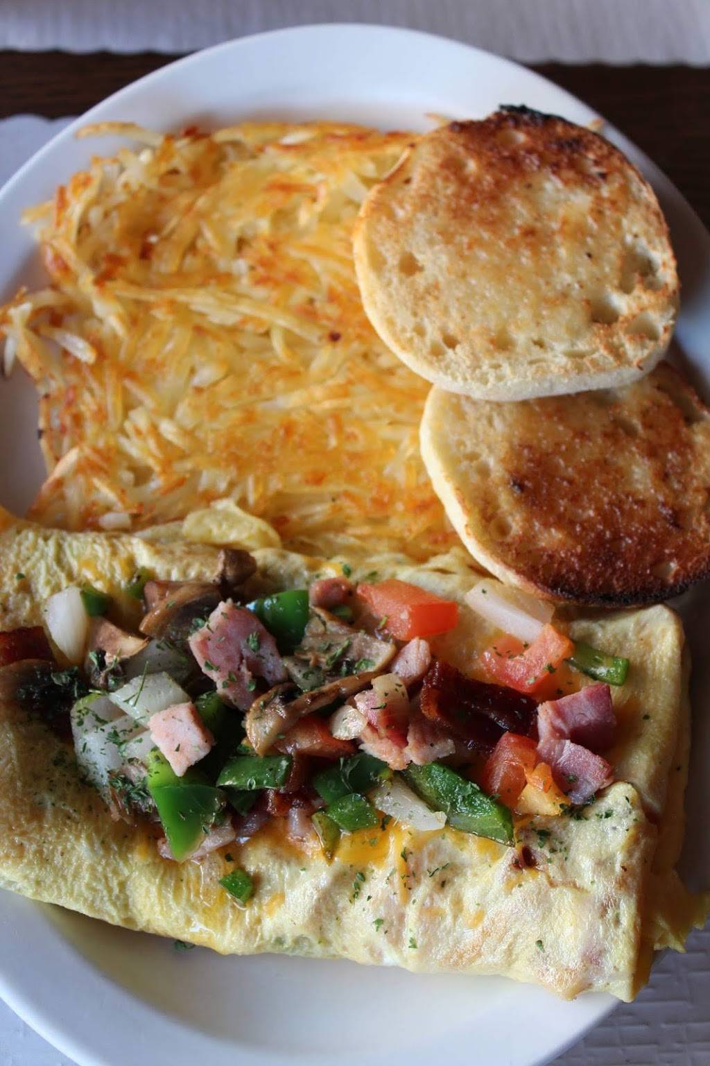 Borgens Cafe | restaurant | 109 S Main St, Westby, WI 54667, USA | 6086344003 OR +1 608-634-4003