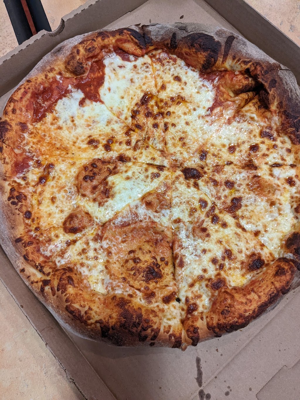 Markets Kitchen and Cafe | meal takeaway | 539 Donald St, Bedford, NH 03110, USA | 6032221471 OR +1 603-222-1471