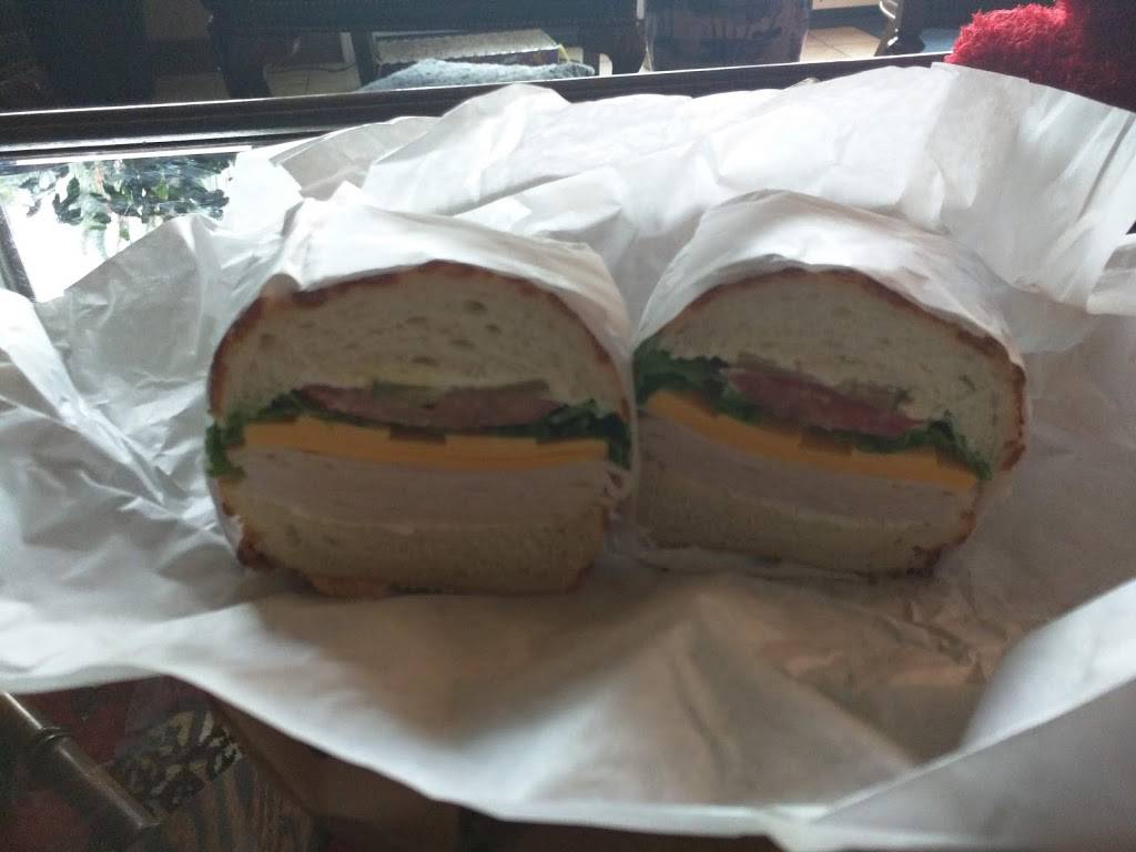 Domenicos Italian Deli | restaurant | 1407 Webster St, Alameda, CA 94501, USA | 5108655558 OR +1 510-865-5558