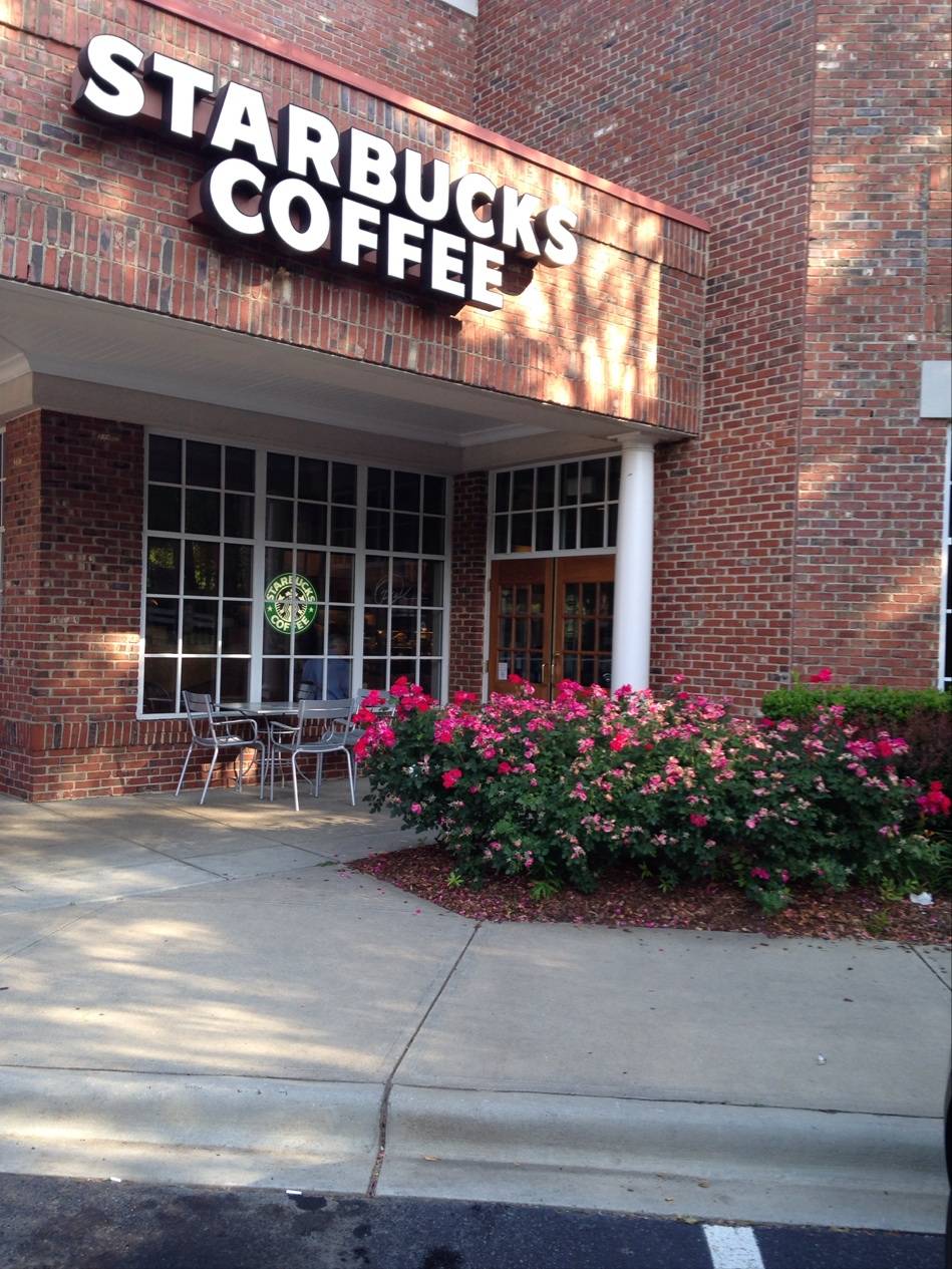 Starbucks | cafe | 4100 Carmel Rd Suite L, Charlotte, NC 28226, USA | 7045410203 OR +1 704-541-0203