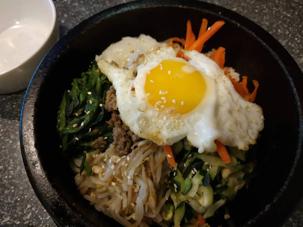 Kim’s Tofu | restaurant | 9019 Bayview Ave #15, Richmond Hill, ON L4B 3M6, Canada | 9057631911 OR +1 905-763-1911