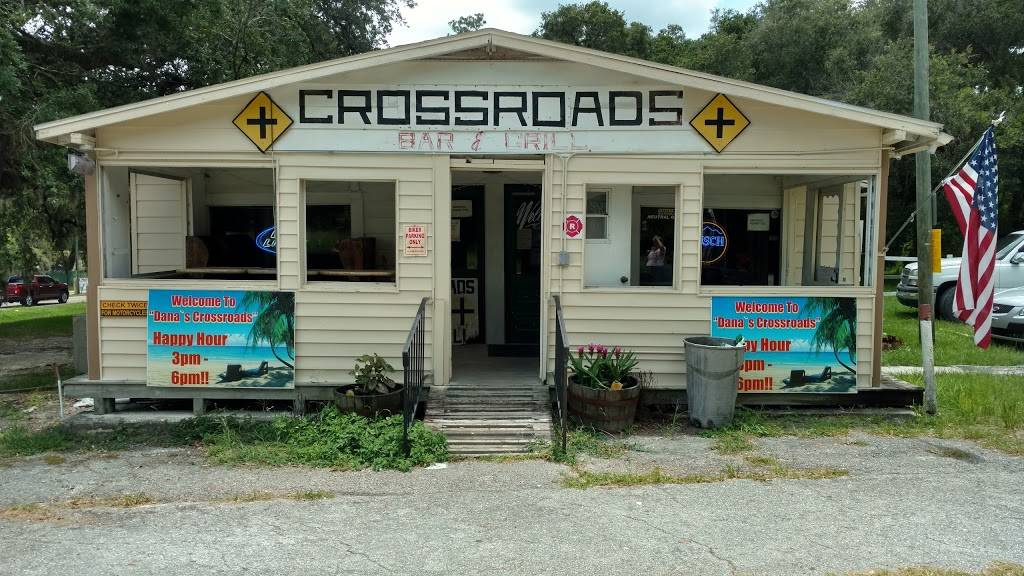Danas Crossroads bar and grille | restaurant | 25 W Dr Martin Luther King Jr Blvd, Brooksville, FL 34601, USA | 3527972709 OR +1 352-797-2709