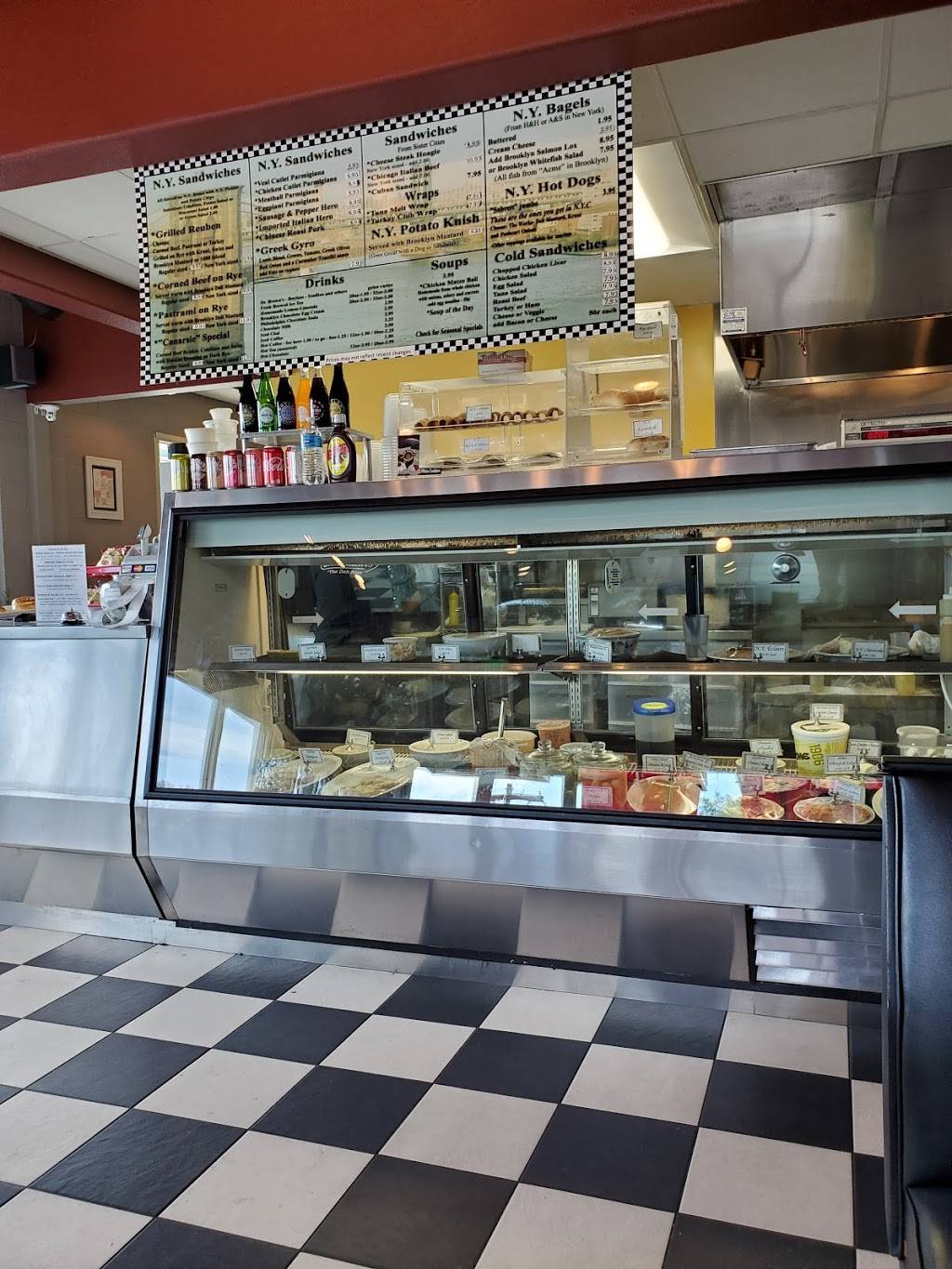 Brooklyn Deli | restaurant | 1515 Main St # 6, Longmont, CO 80501, USA | 3036848400 OR +1 303-684-8400