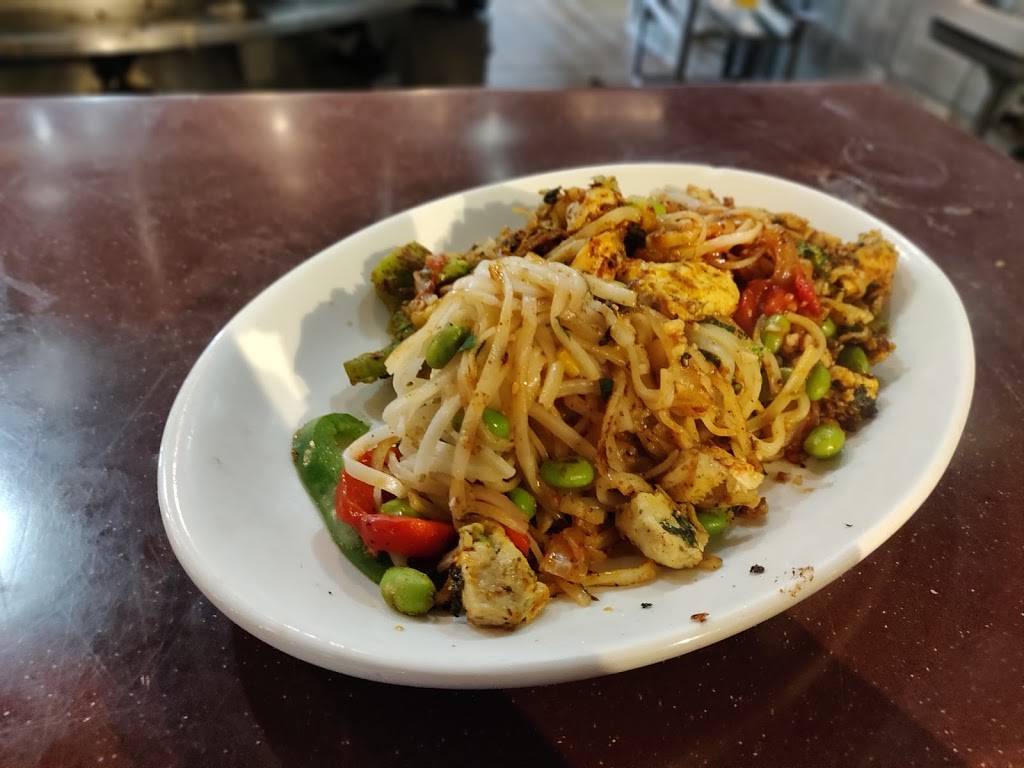 bds Mongolian Grill | restaurant | 3325 University Dr, Auburn Hills, MI 48326, USA | 2483644200 OR +1 248-364-4200