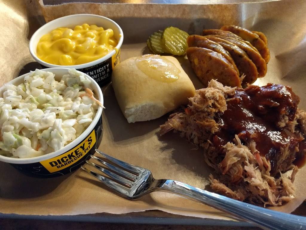 Dickeys Barbecue Pit | restaurant | 16581 W Bell Rd, Surprise, AZ 85374, USA | 4806262203 OR +1 480-626-2203