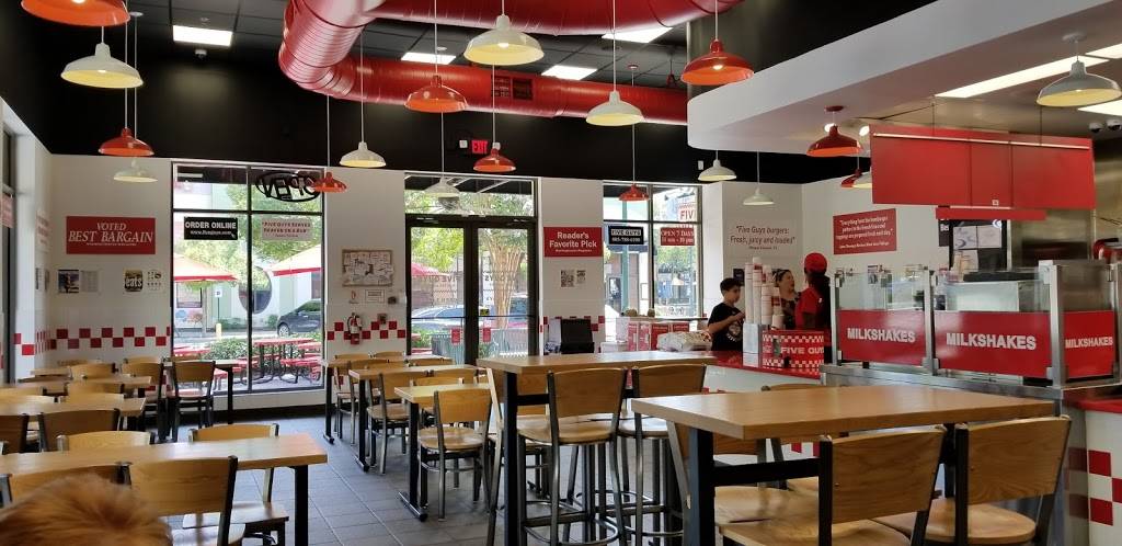Five Guys | meal takeaway | 460 Town Center Pl, Columbia, SC 29229, USA | 8037886200 OR +1 803-788-6200