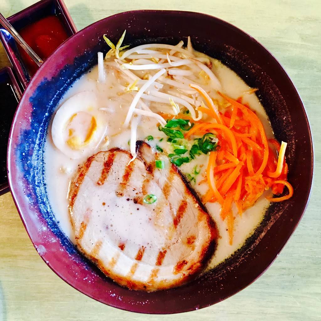 Tanoshii Ramen + Bar | restaurant | 2724 Commerce St, Dallas, TX 75226, USA | 2146516800 OR +1 214-651-6800