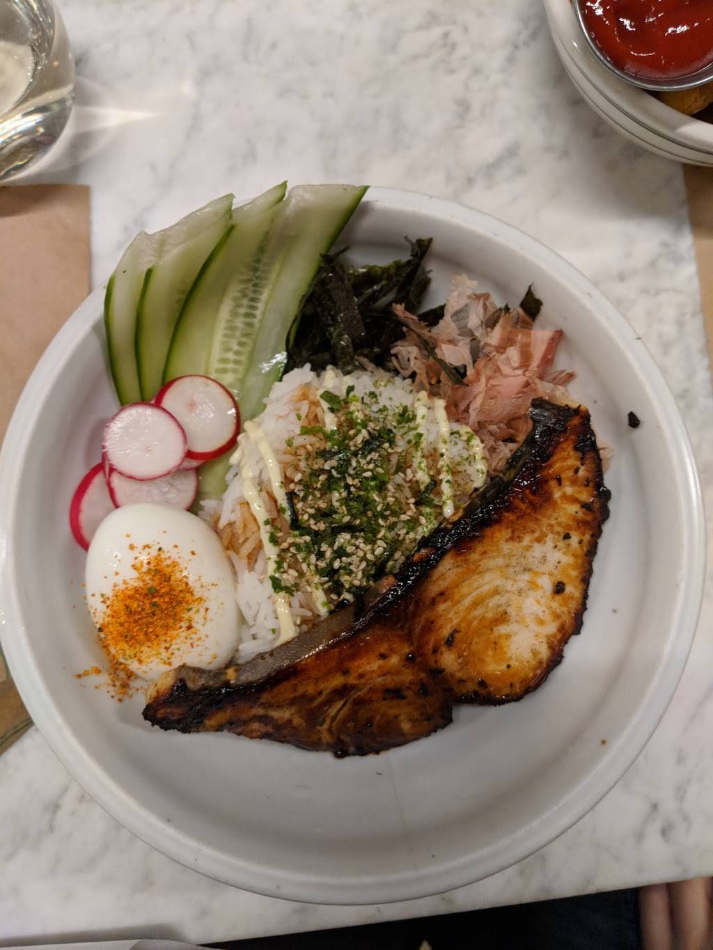 Greenpoint Fish & Lobster Co. | restaurant | 114 Nassau Ave, Brooklyn, NY 11222, USA | 7183490400 OR +1 718-349-0400