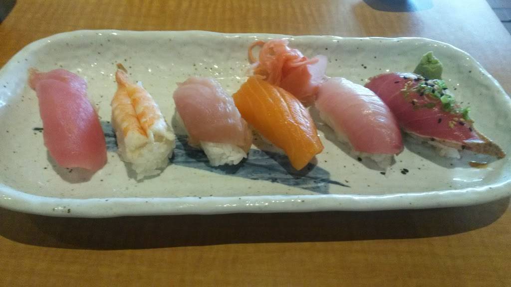 Fuji Japanese Restaurant | restaurant | 253 N McDowell Blvd, Petaluma, CA 94954, USA | 7077788600 OR +1 707-778-8600