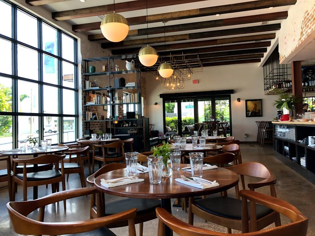 Mazies | restaurant | 3815 S Dixie Hwy, West Palm Beach, FL 33405, USA | 5613232573 OR +1 561-323-2573